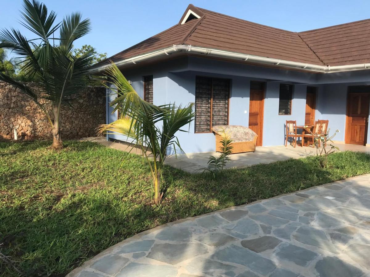Lions Home Diani Beach Eksteriør bilde