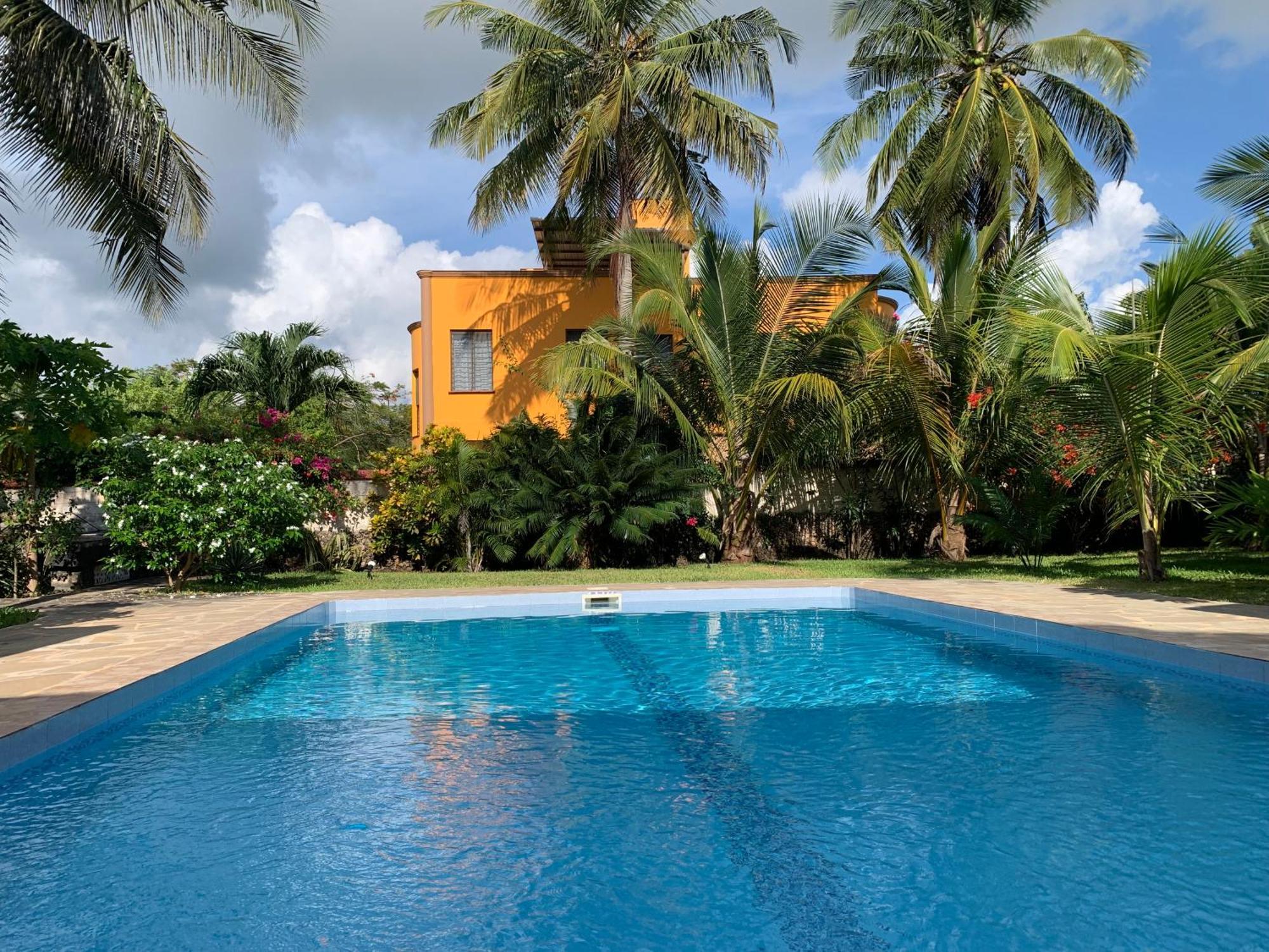 Lions Home Diani Beach Eksteriør bilde
